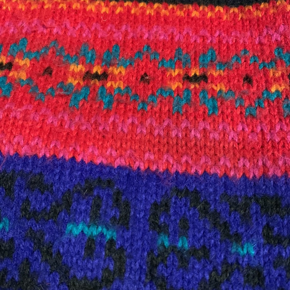 Colorful Winter Fringed Scarf - Picture 2 of 4